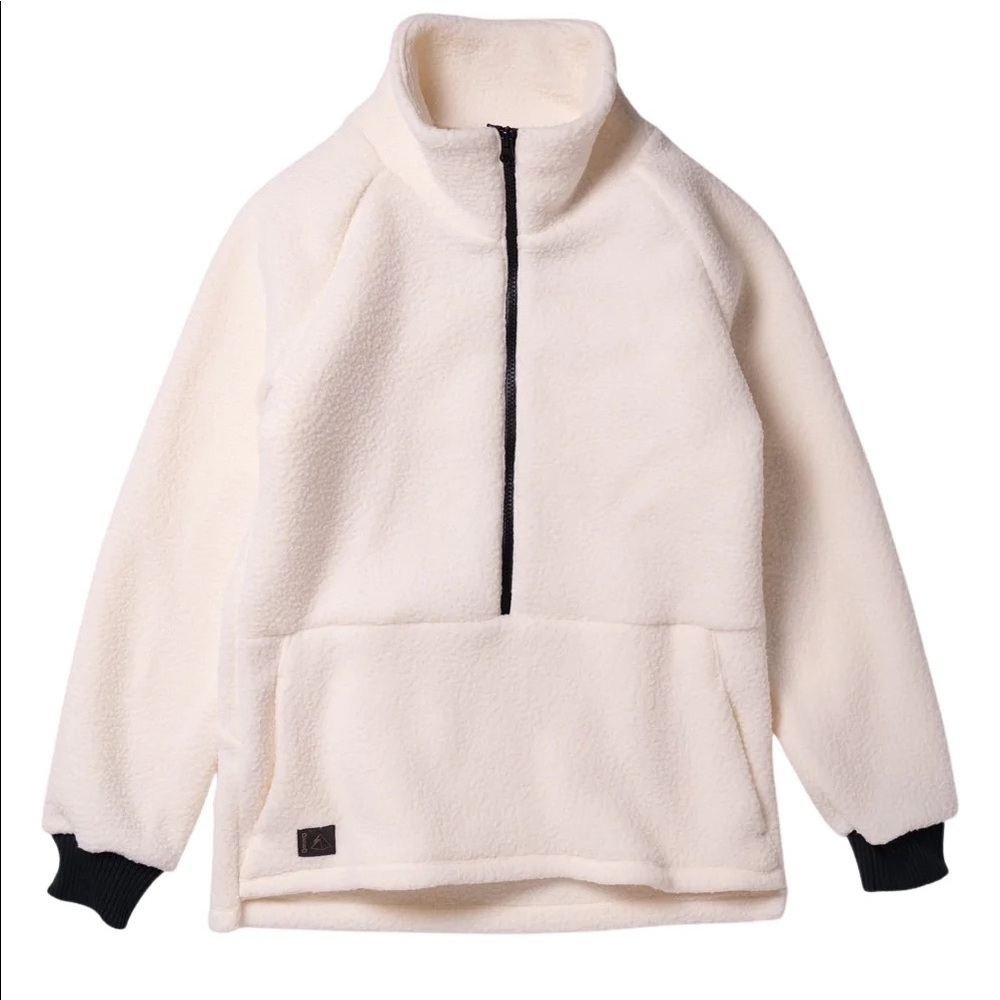 NWOT Deso Tioga Half Zip